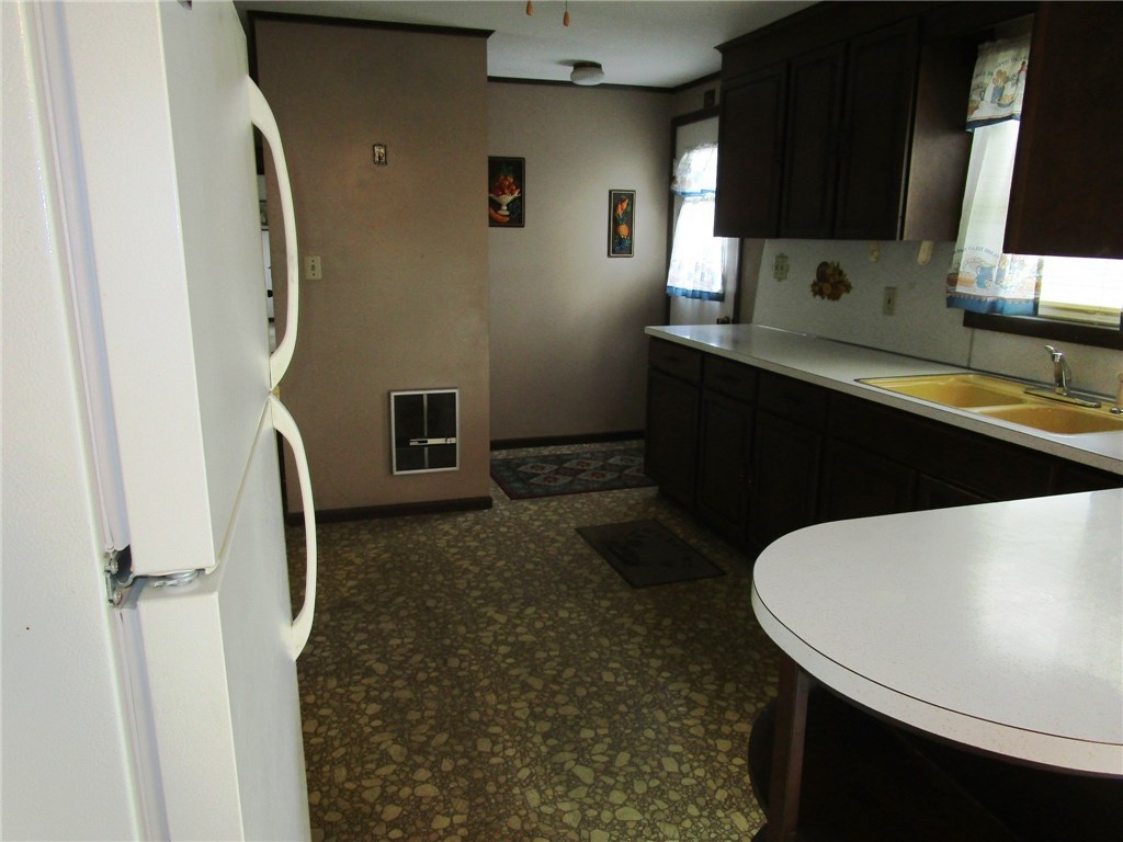 1905 Diamond Hill Road Cumberland, RI 02864 - Photo 5 of 9 Gallery Image 5