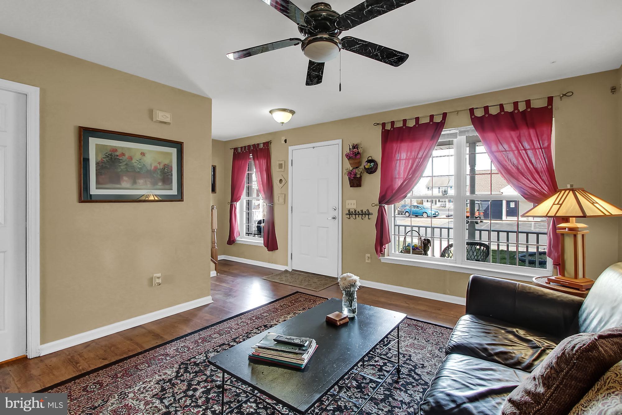 216 Starflower View Lititz, PA 17543 - Photo 4 of 24