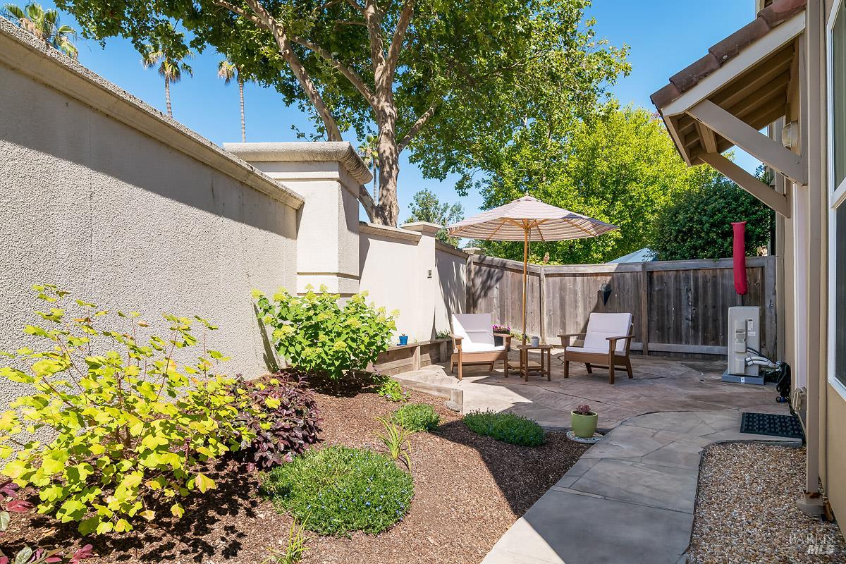 103 Amelia Way Novato, CA 94949 - Photo 2 of 30