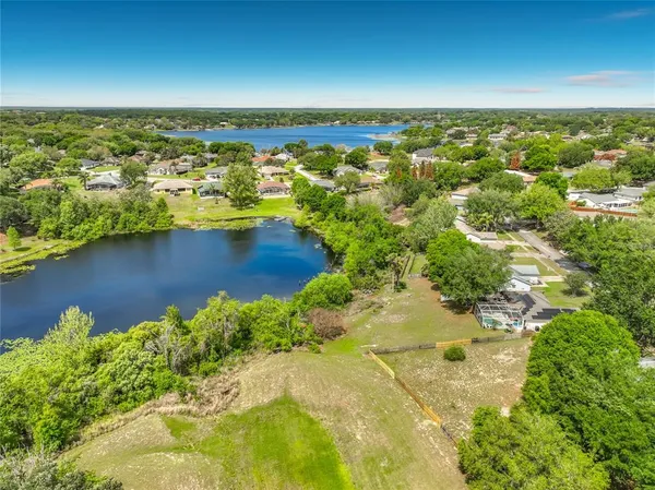 $359,900 | 10617 Lake Ralph Drive, Clermont, FL 34711
