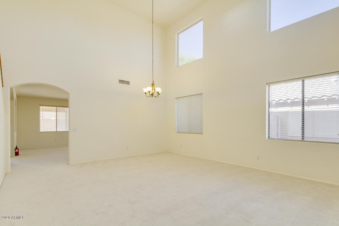 42547 West Venture Road Maricopa, AZ 85138 - Photo 4 of 41 04-Venture