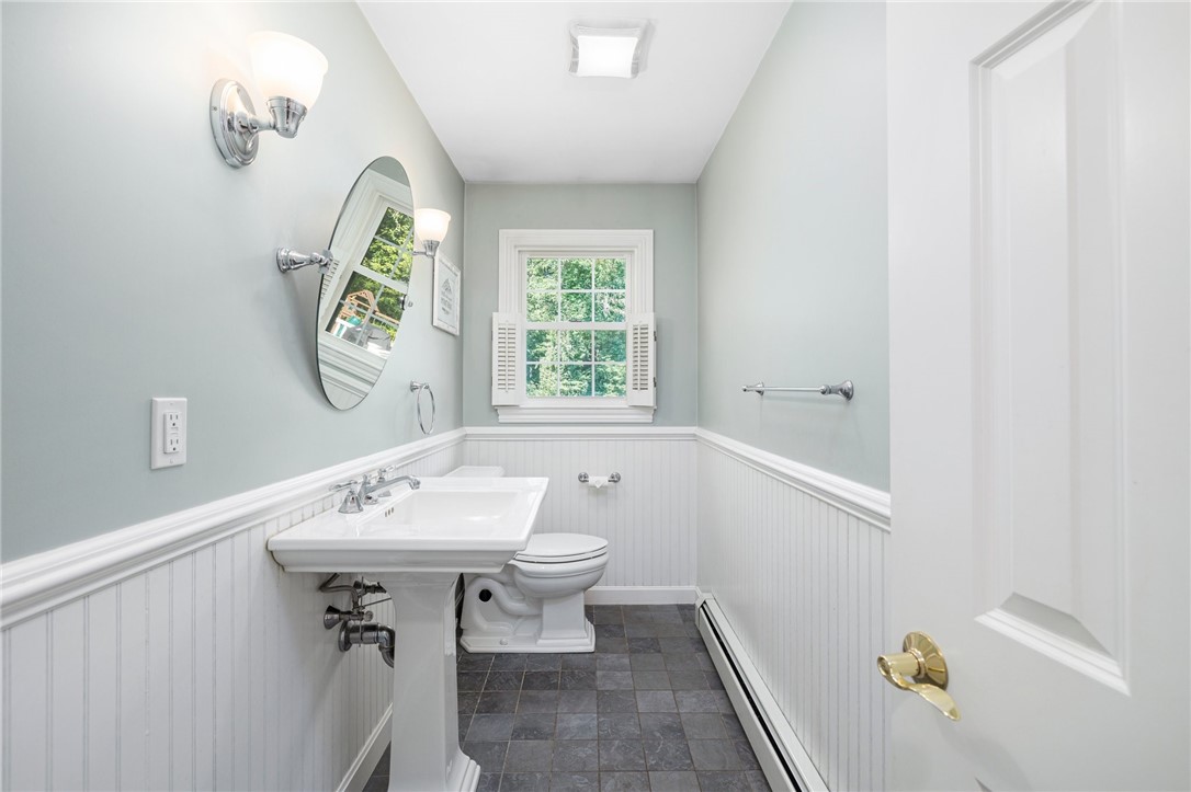 53 Trimtown Road Scituate, RI 02857 - Photo 12 of 50