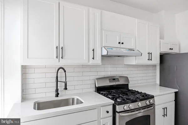 $199,999 | 759 Linnard Street, Baltimore, MD 21229