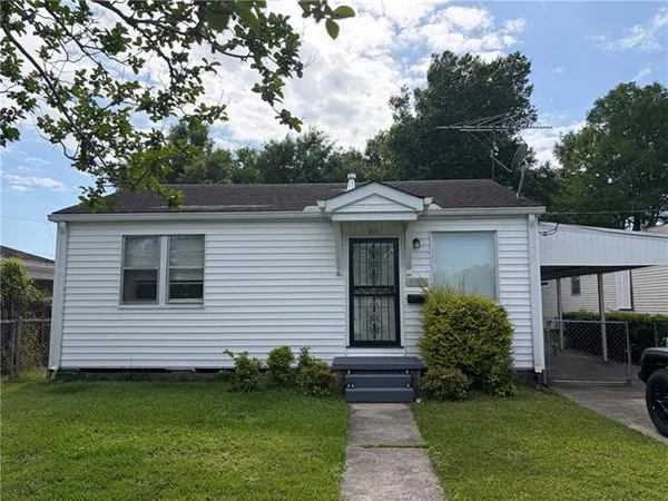 $1,800 | 804 Canton Street, Jefferson, LA 70121
