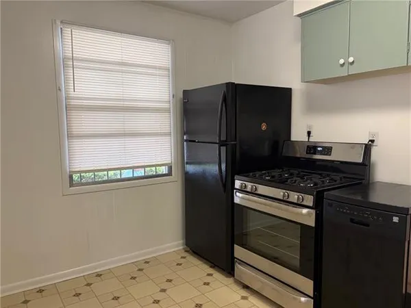 $1,800 | 804 Canton Street, Jefferson, LA 70121