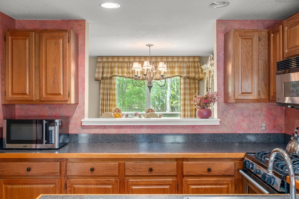 120 Stone Ridge Road, Unit 120 Franklin, MA 02038 - Photo 8 of 42