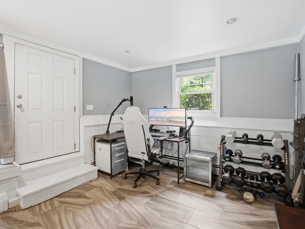 62 Juniper Road Andover, MA 01810 - Photo 23 of 38
