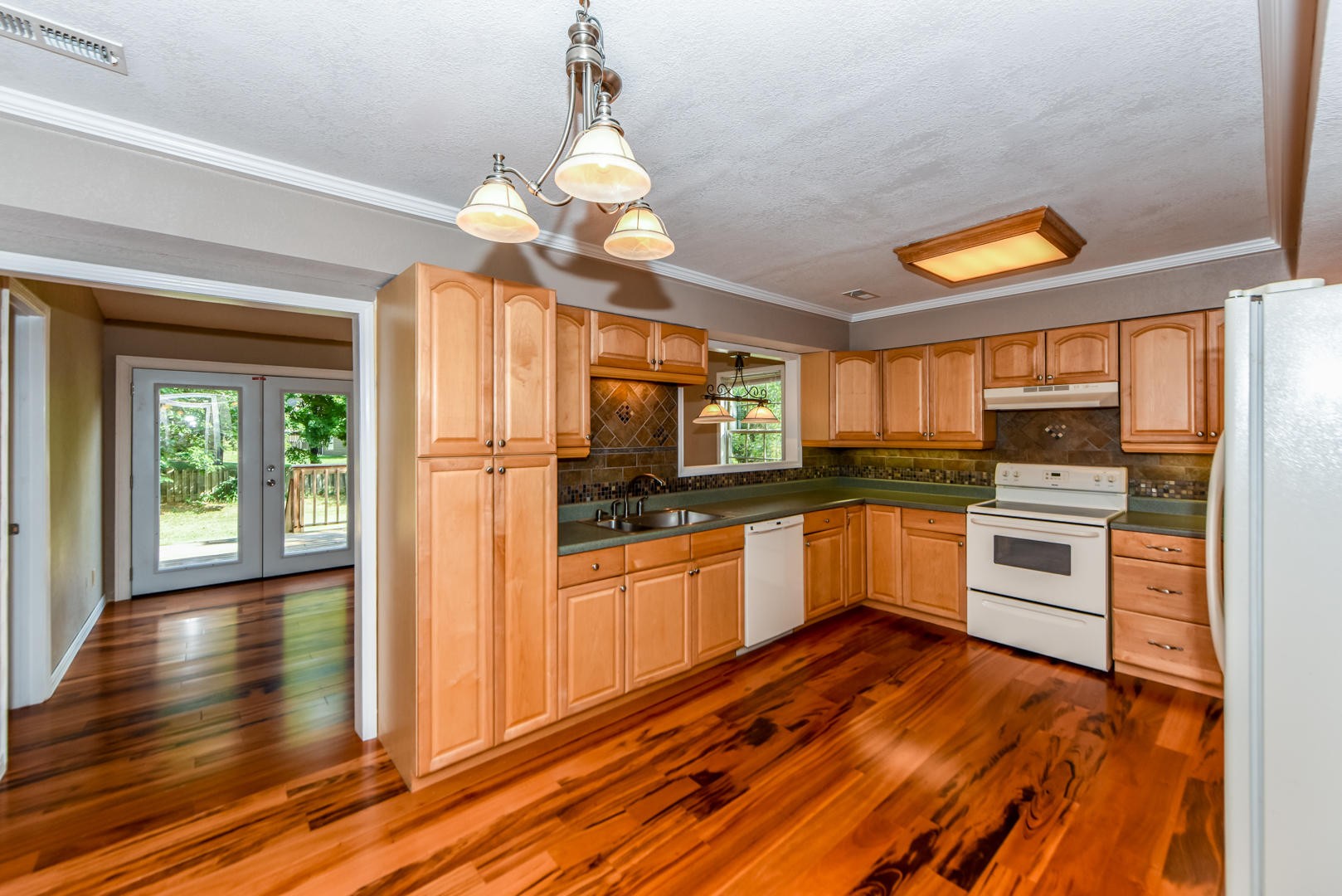 8919 Colchester Ridge Road Knoxville, TN 37922 - Photo 4 of 25 Gallery Image 4
