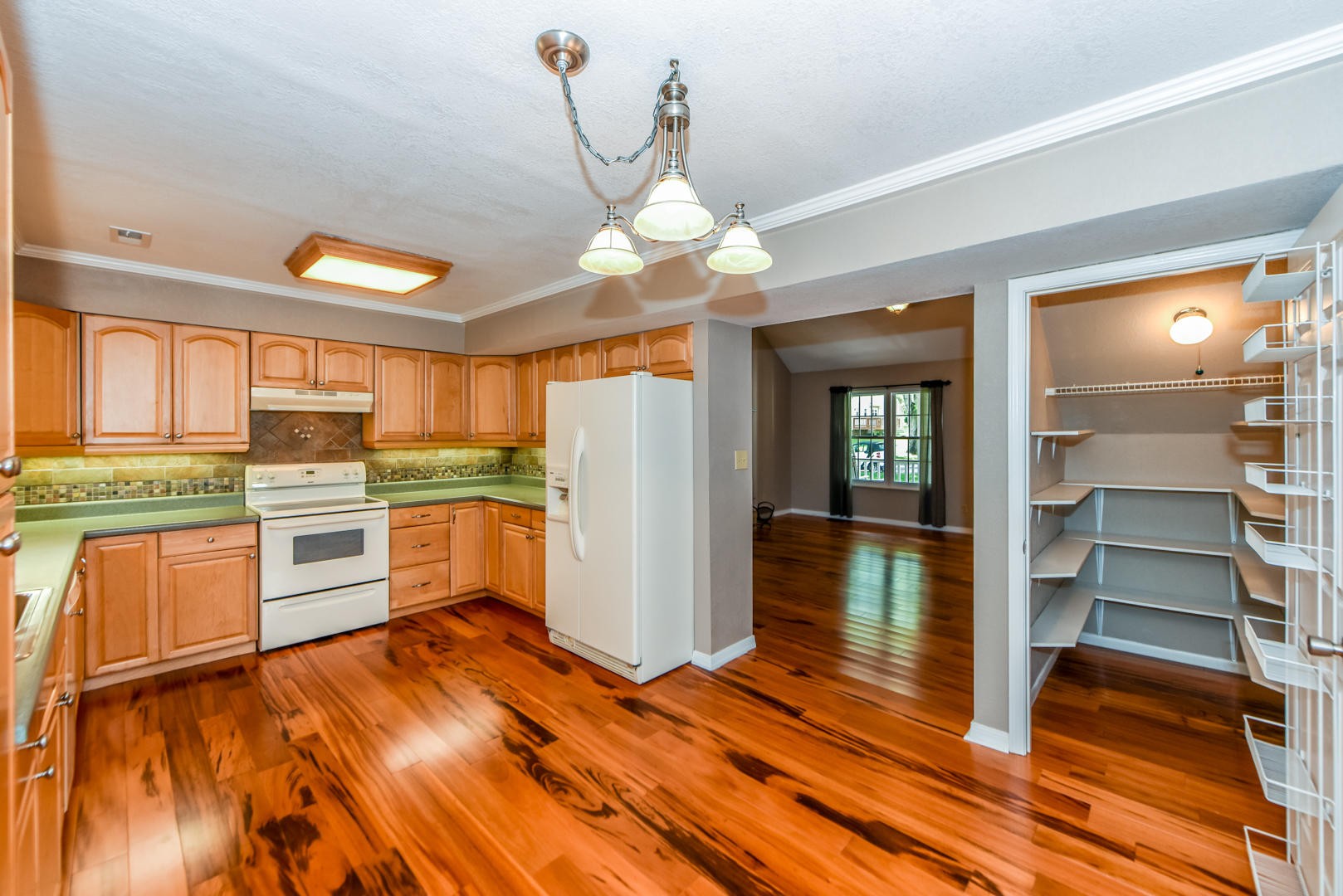 8919 Colchester Ridge Road Knoxville, TN 37922 - Photo 7 of 25 Gallery Image 7