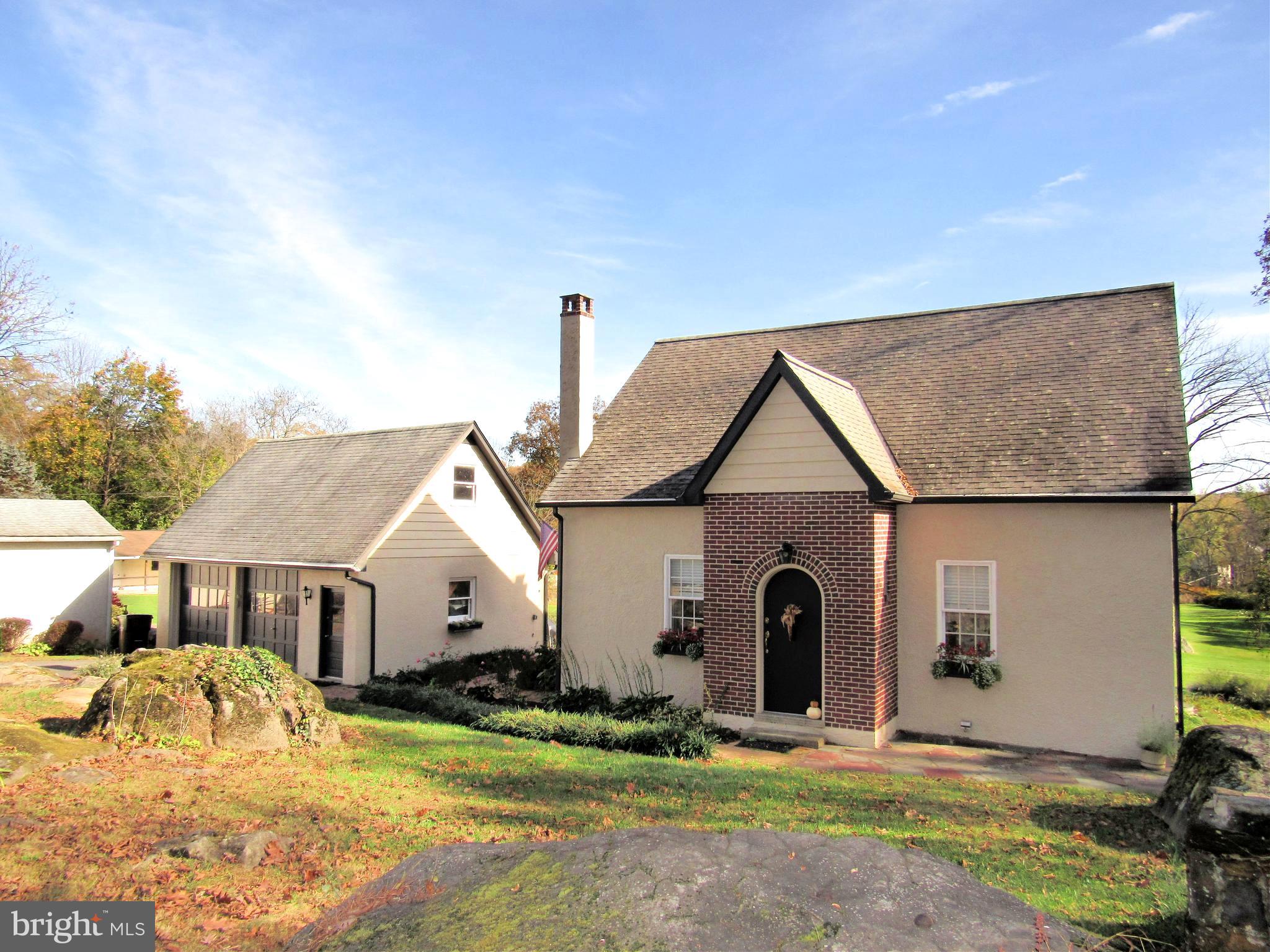 1036 Magazine Road Green Lane, PA 18054 - Photo 3 of 27 Gallery Image 3