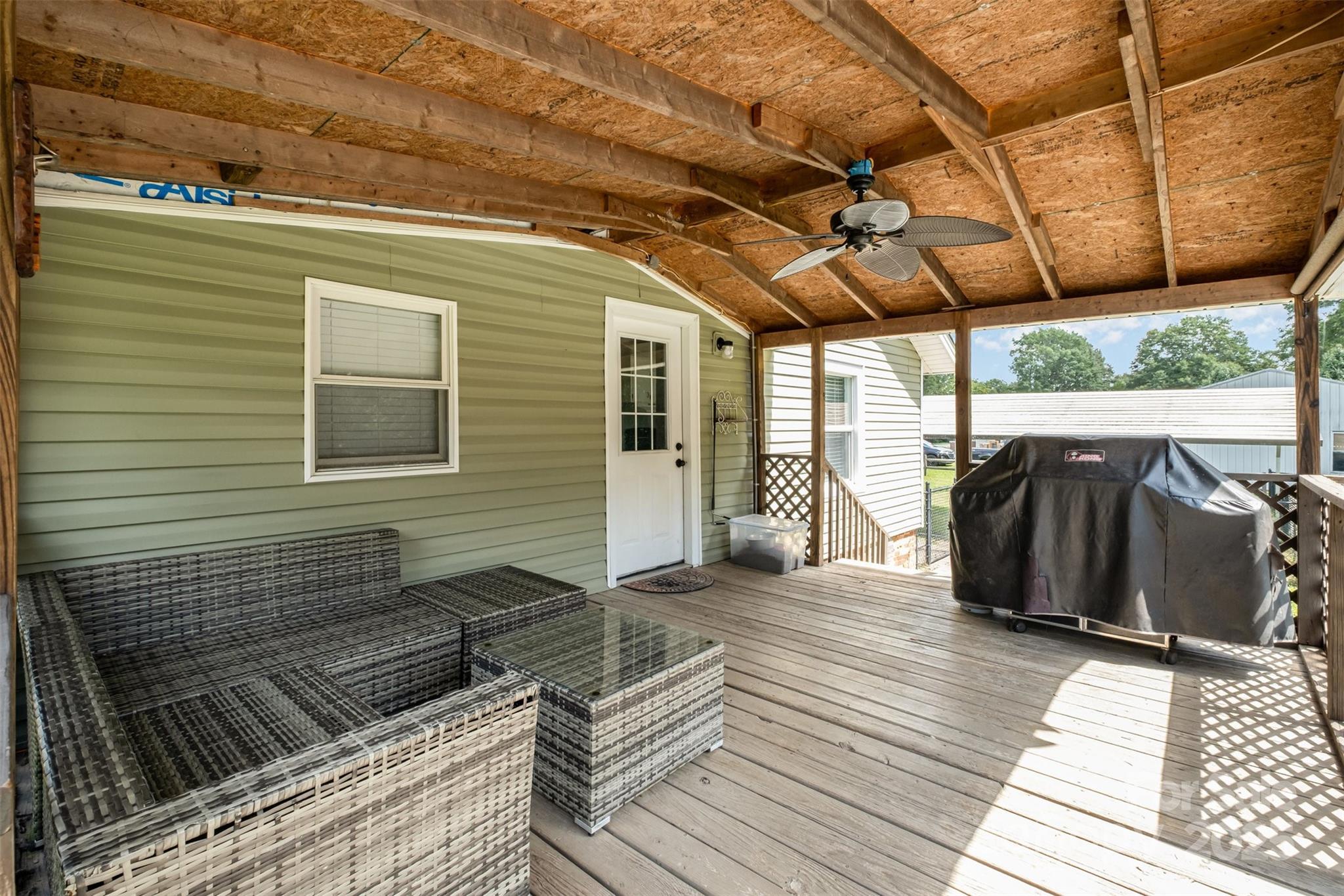 811 Cleveland Avenue Grover, NC 28073 - Photo 29 of 43 a view of a balcony with wooden floor