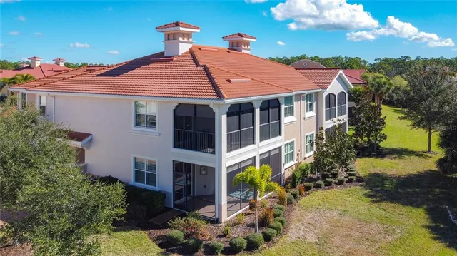 $659,000 | 202 Bella Vista Terrace, Unit D, North Venice, FL 34275