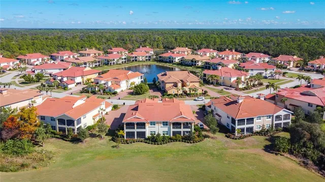 $659,000 | 202 Bella Vista Terrace, Unit D, North Venice, FL 34275