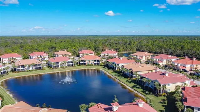 $659,000 | 202 Bella Vista Terrace, Unit D, North Venice, FL 34275