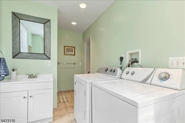 $515,000 | 40 Franklin Street, Somerset, NJ 08873