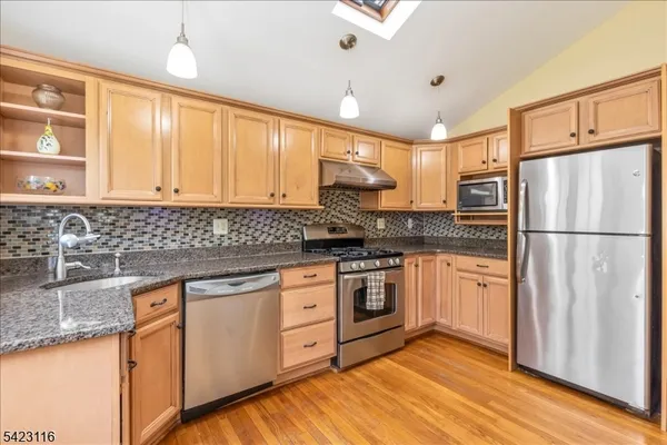 $515,000 | 40 Franklin Street, Somerset, NJ 08873