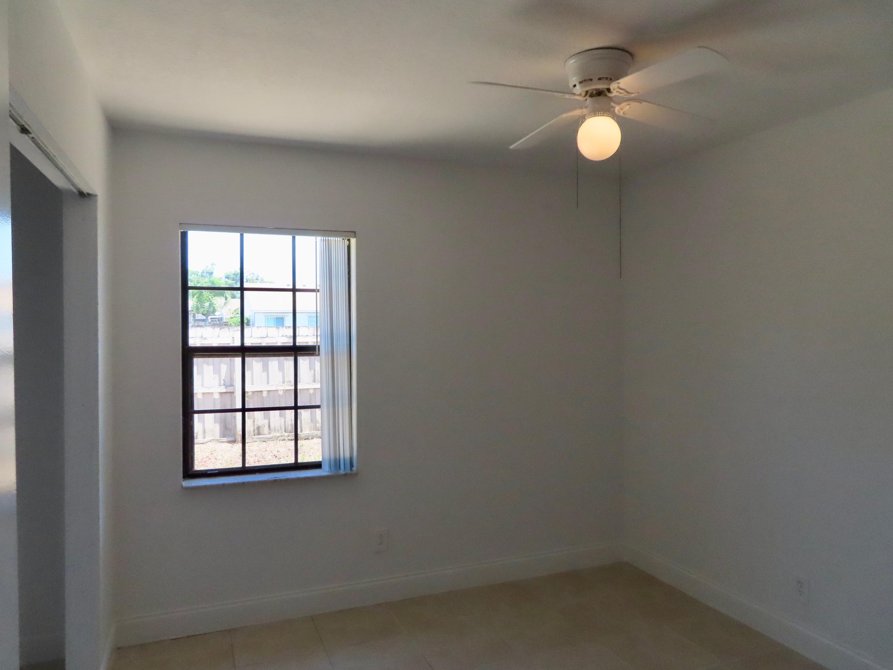 11138 Model Circle East Boca Raton, FL 33428 - Photo 10 of 18 IMG_0126