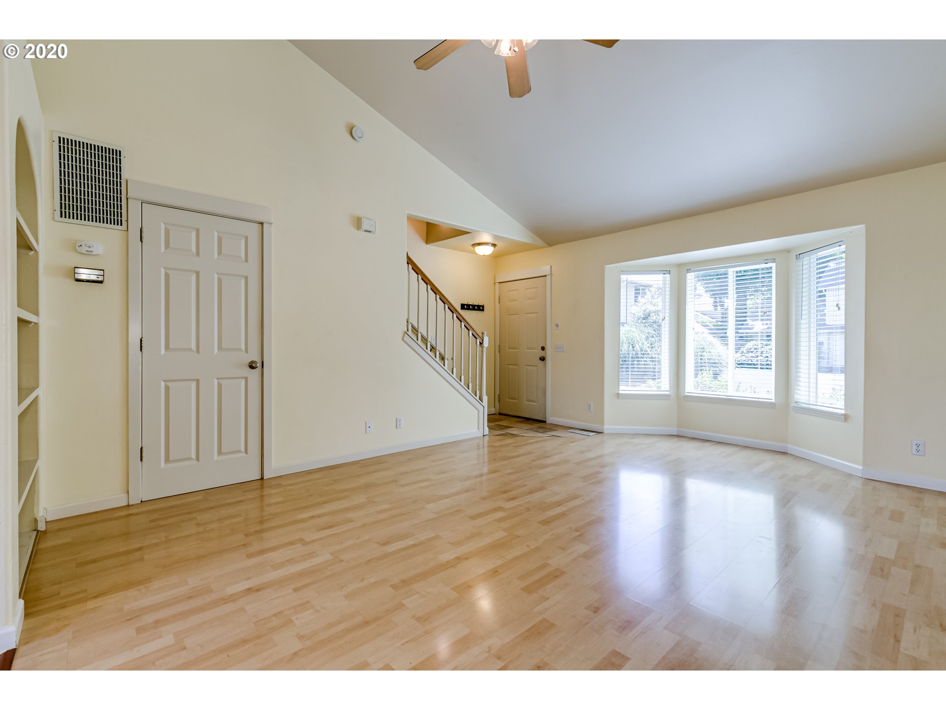 771 River Road Eugene, OR 97404 - Photo 2 of 15 Gallery Image 2