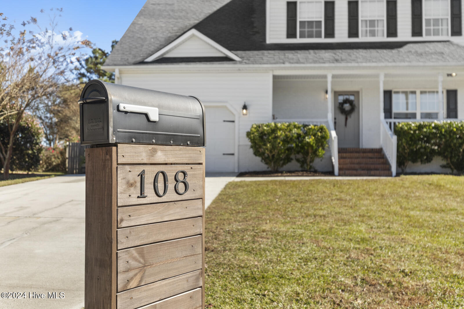 108 Ridgewood Court Jacksonville, NC 28546 - Photo 3 of 33 Mailbox