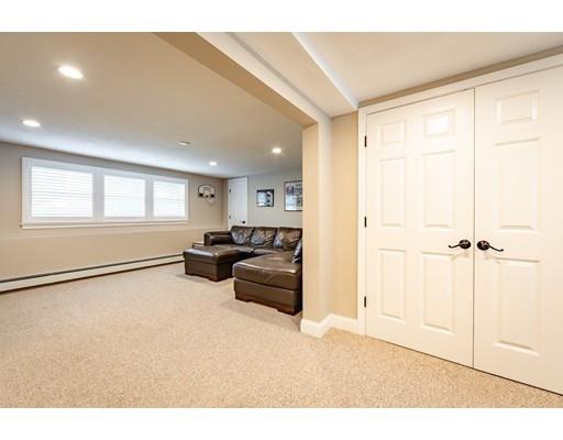 7 Applegate Lane Reading, MA 01867 - Photo 17 of 25 Gallery Image 17