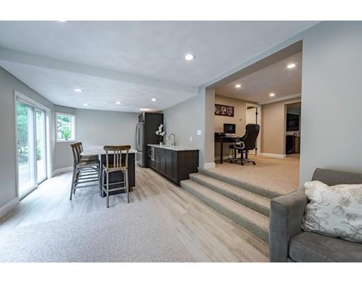 7 Applegate Lane Reading, MA 01867 - Photo 20 of 25 Gallery Image 20