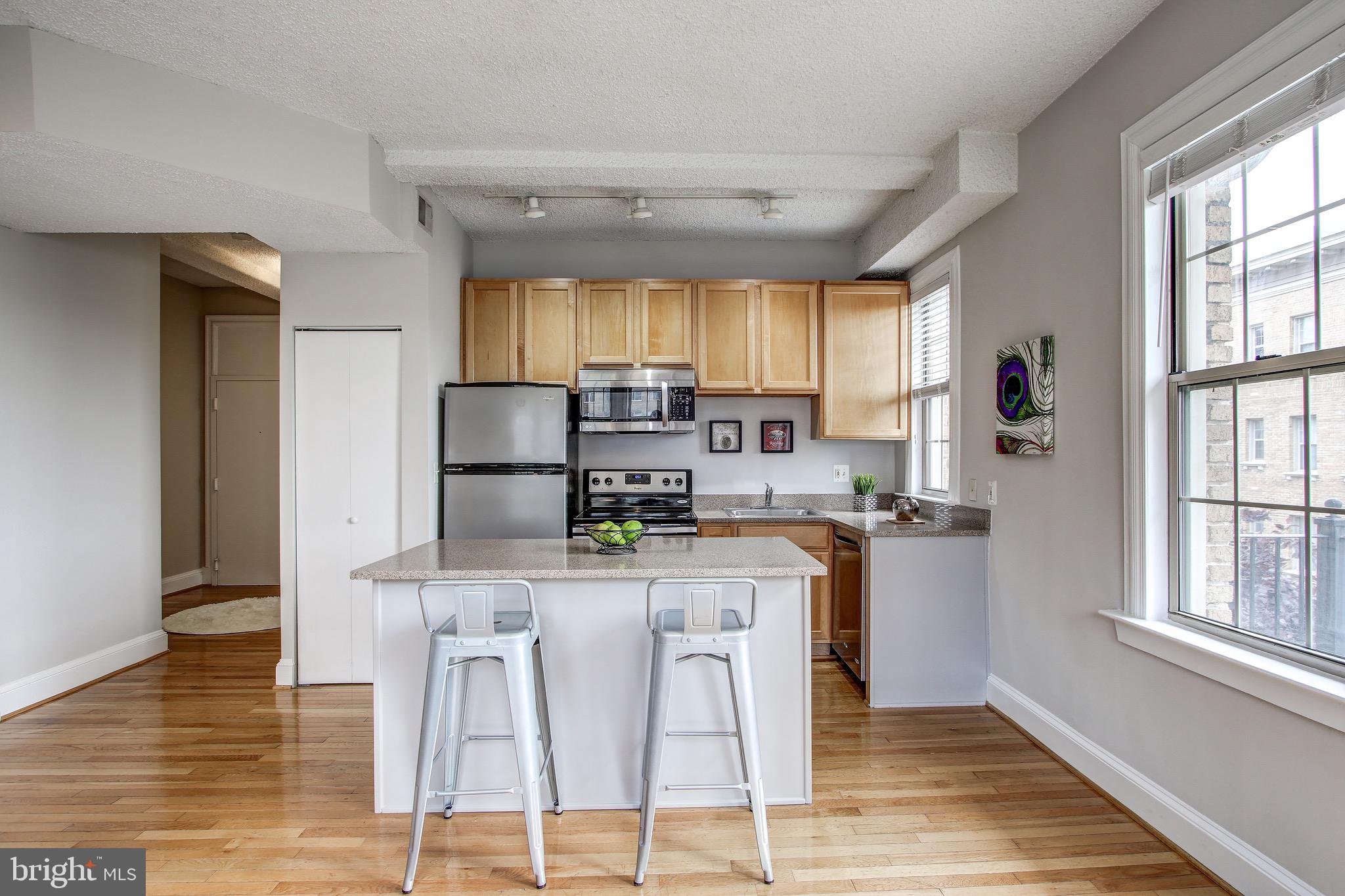1401 Columbia Road Northwest, Unit 305 Washington, DC 20009 - Photo 18 of 40