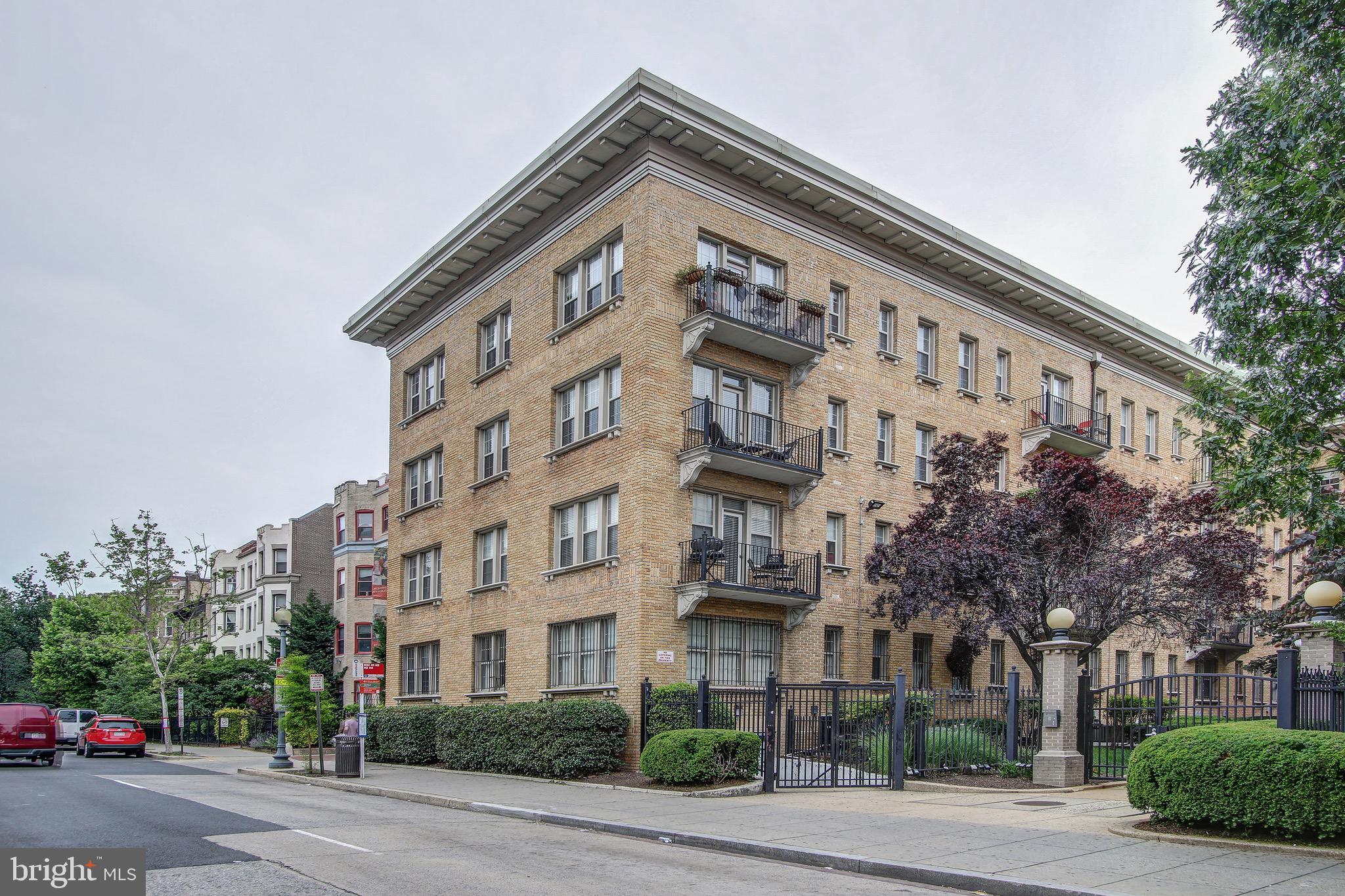 1401 Columbia Road Northwest, Unit 305 Washington, DC 20009 - Photo 25 of 40