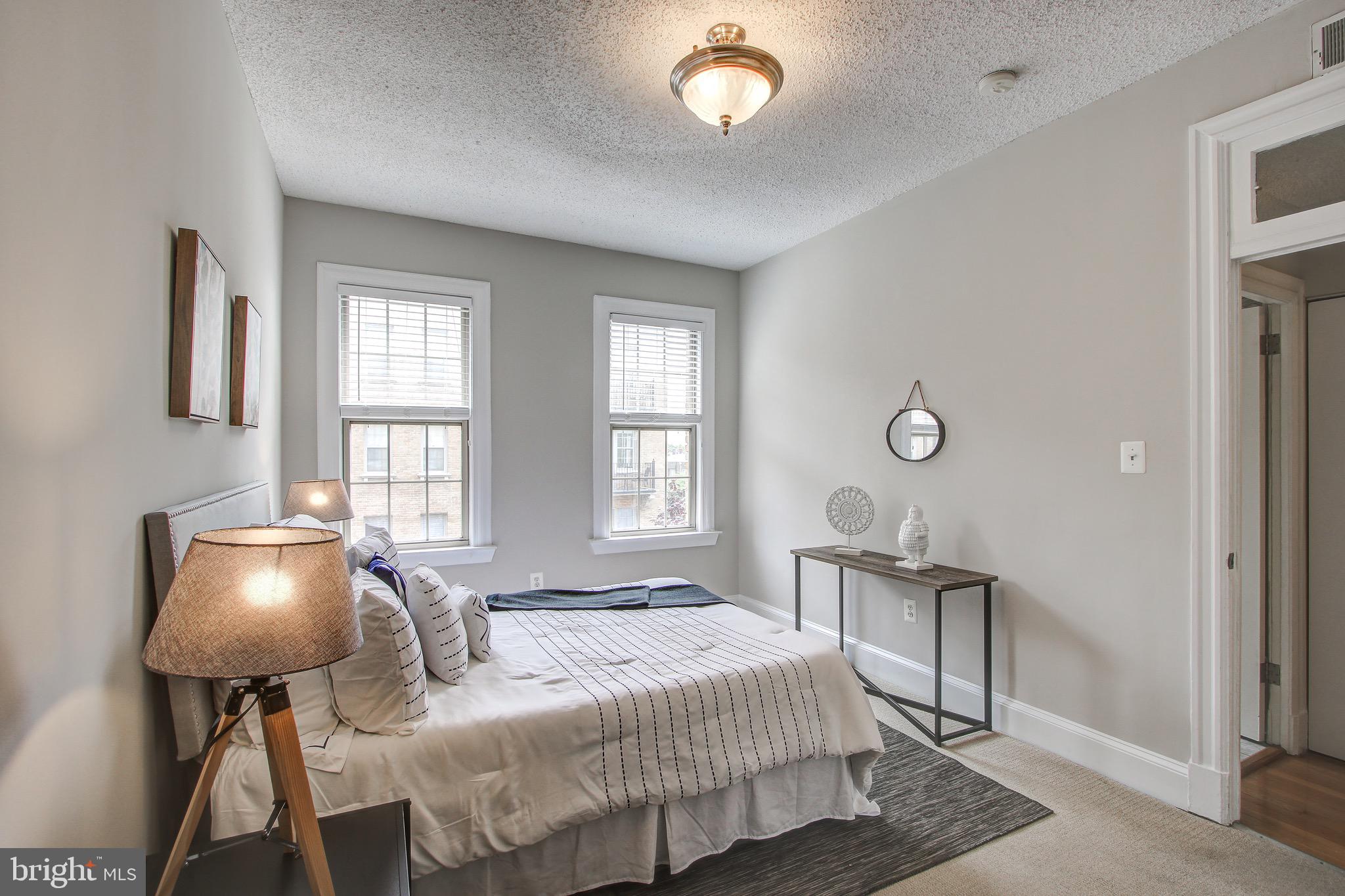 1401 Columbia Road Northwest, Unit 305 Washington, DC 20009 - Photo 4 of 40