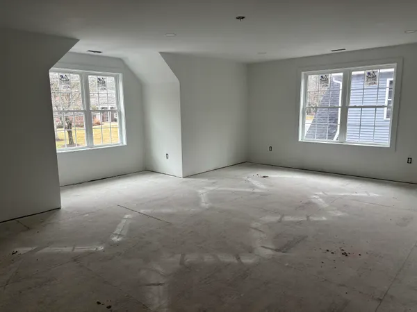 $850,000 | 111 Concord Street, Nashua, NH 03064