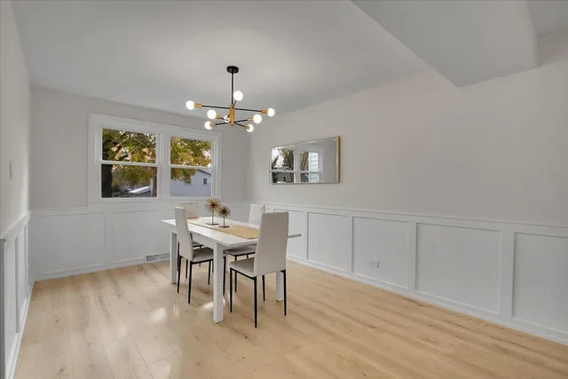 $699,500 | 1109 71st Street, Darien, IL 60561