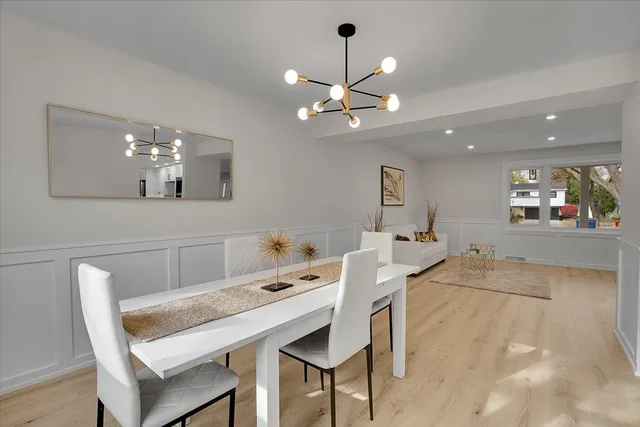 $699,500 | 1109 71st Street, Darien, IL 60561