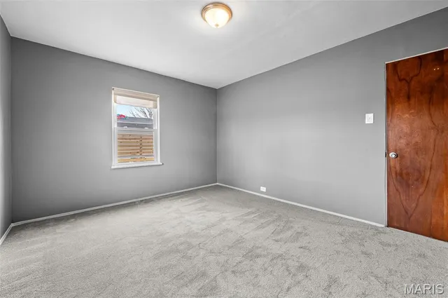 $184,900 | 704 St Joseph Drive, Collinsville, IL 62234