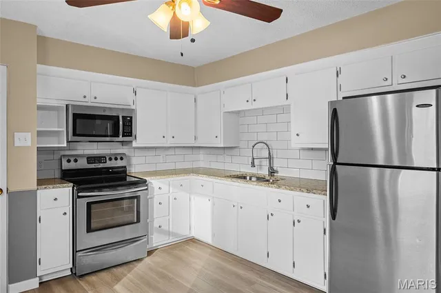 $184,900 | 704 St Joseph Drive, Collinsville, IL 62234