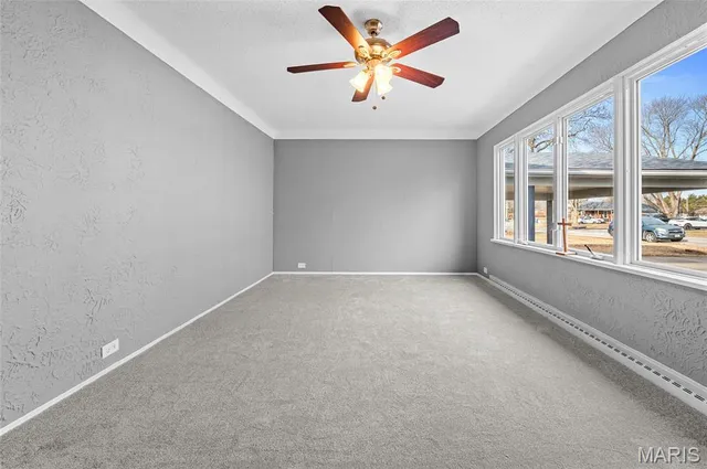 $184,900 | 704 St Joseph Drive, Collinsville, IL 62234