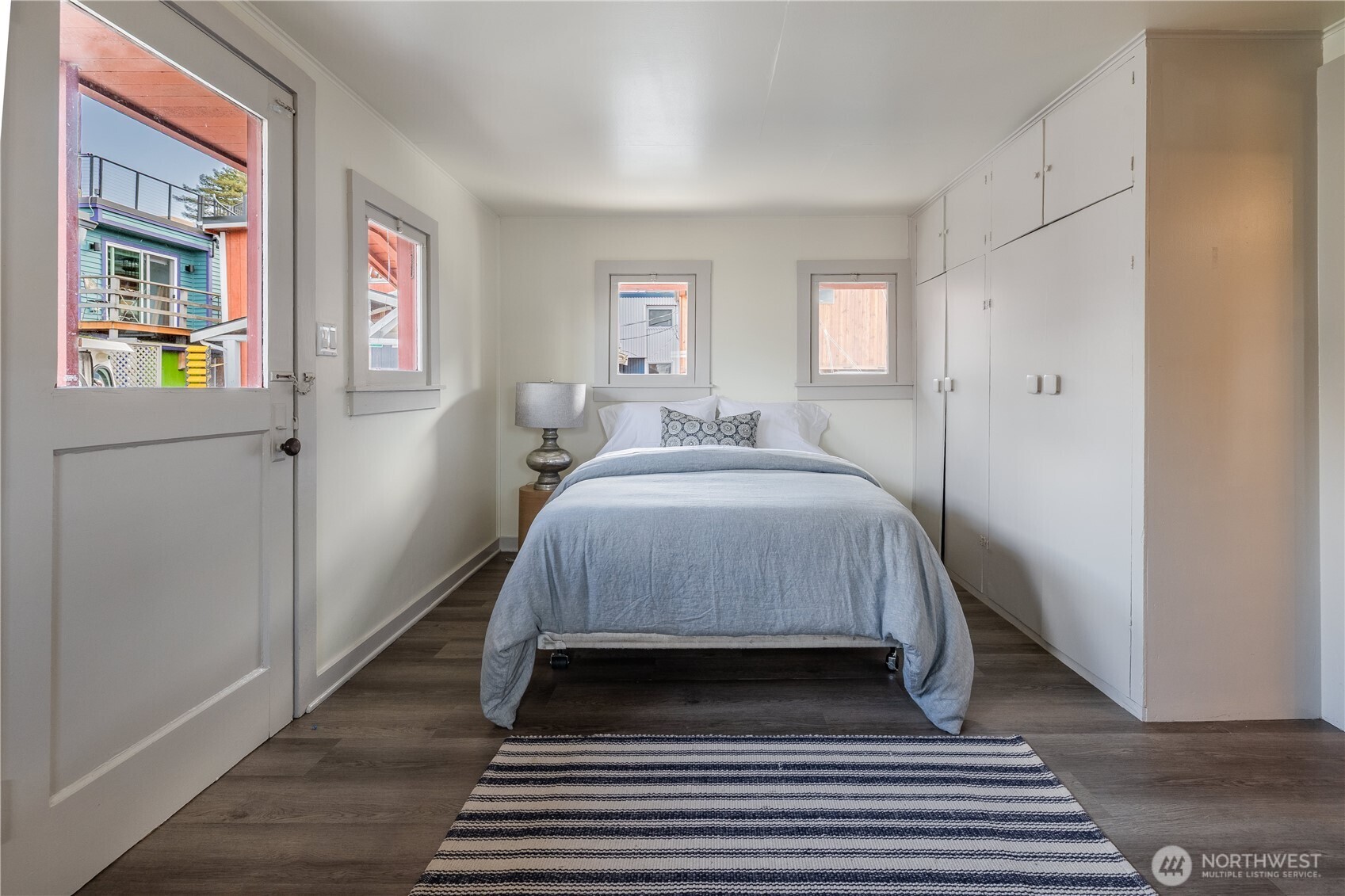 2035 Fairview Avenue East, Unit D Seattle, WA 98102 - Photo 18 of 28