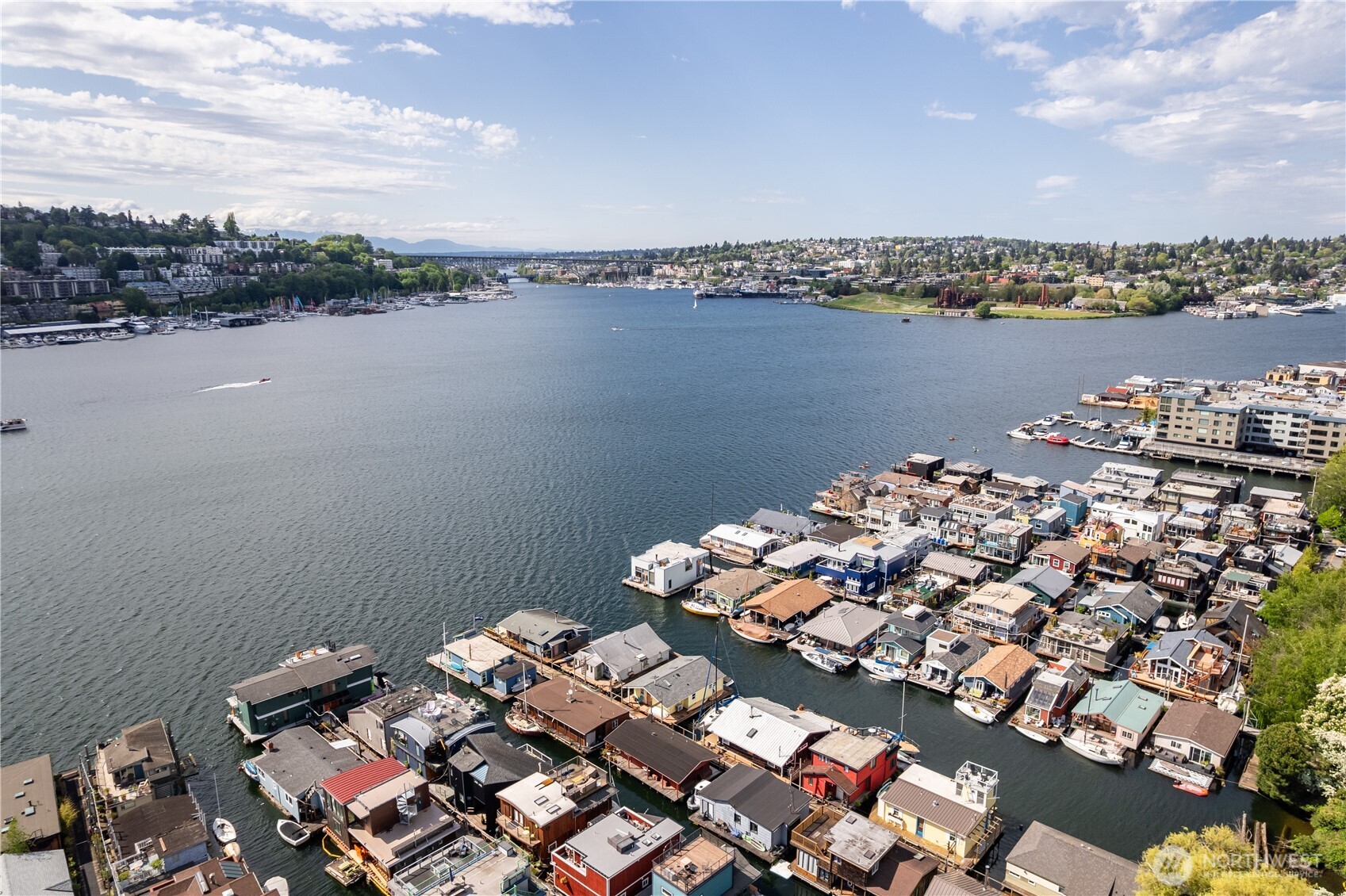 2035 Fairview Avenue East, Unit D Seattle, WA 98102 - Photo 26 of 28