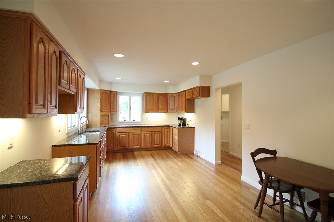6963 Ryan Road Medina, OH 44256 - Photo 9 of 35 Gallery Image 9