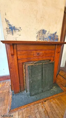 a close view of door lock