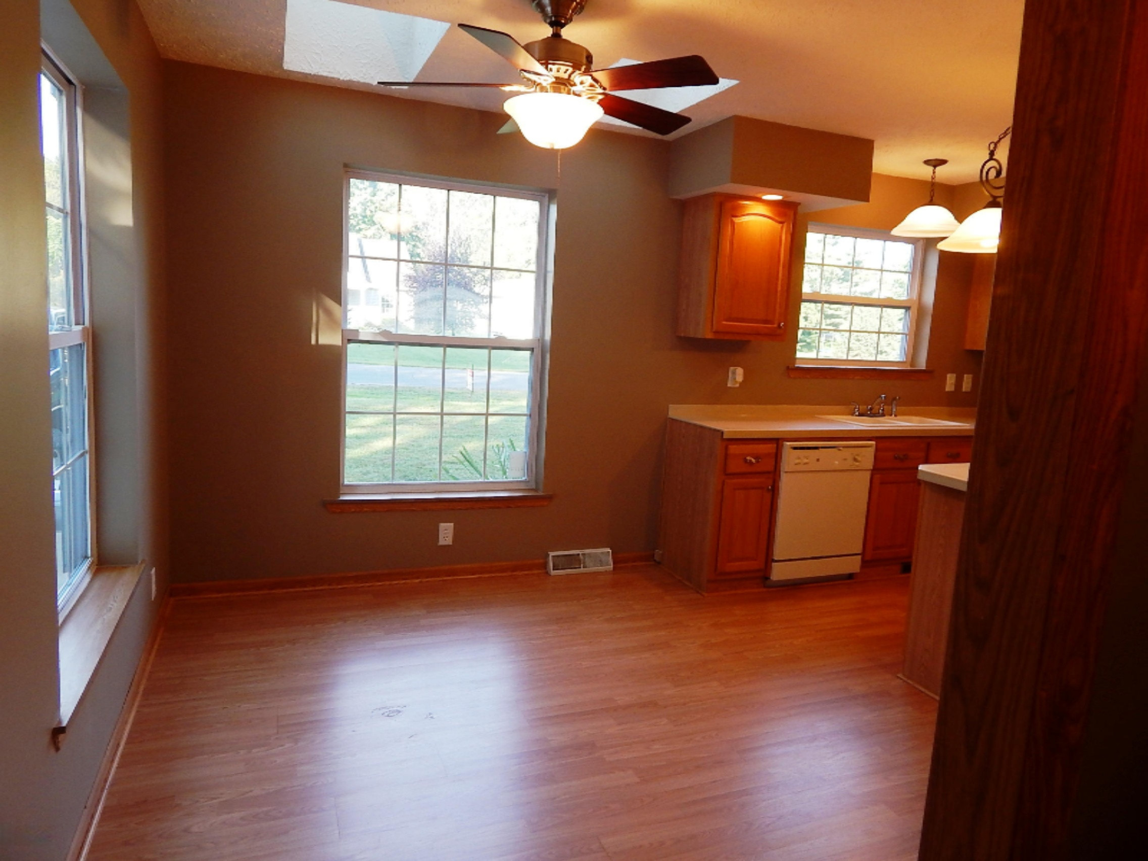 13356 Spence Road Three Rivers, MI 49093 - Photo 5 of 23 DSCN1440