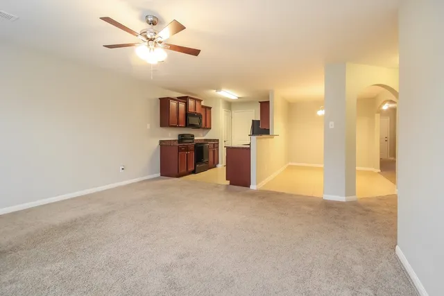 $2,045 | 2131 Golden Topaz Drive, Rosharon, TX 77583