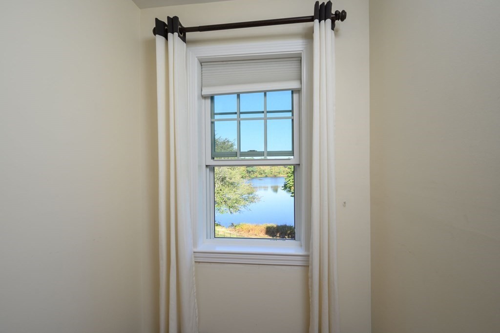 7 Assinippi Avenue, Unit 213 Norwell, MA 02061 - Photo 13 of 26 a view of front door