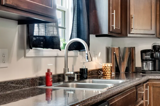 $329,900 | 107 Tanesha Court, Portland, TN 37148