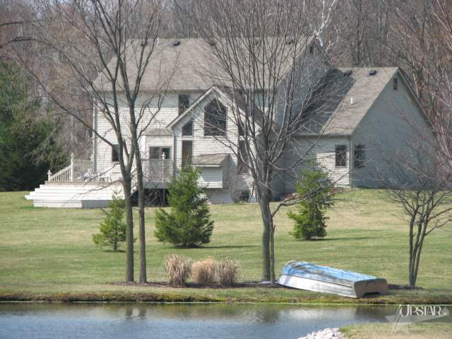 18629 Devall Road Spencerville, IN 46788 - Photo 3 of 30