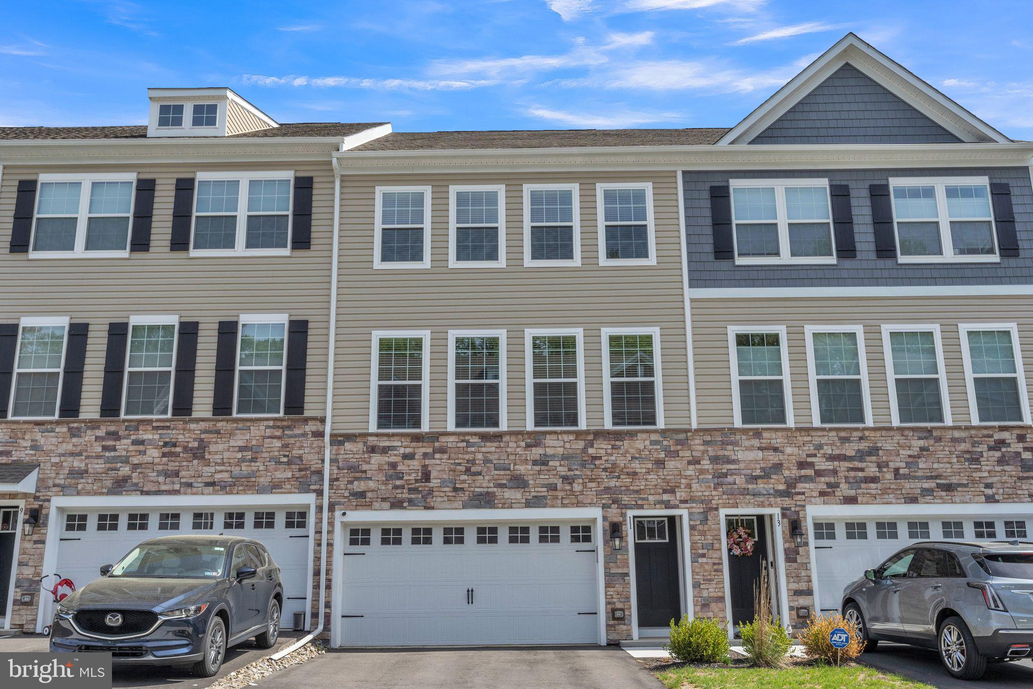 a car parked in front of a building