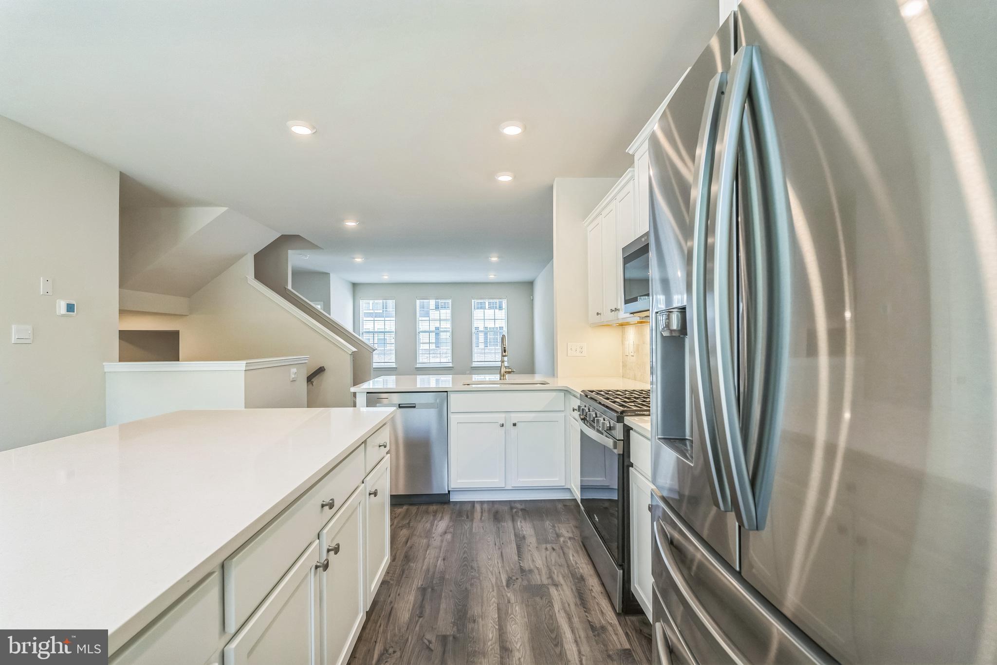 11 Lilac Circle Mount Laurel, NJ 08054 - Photo 5 of 43 a kitchen with a sink a refrigerator and window