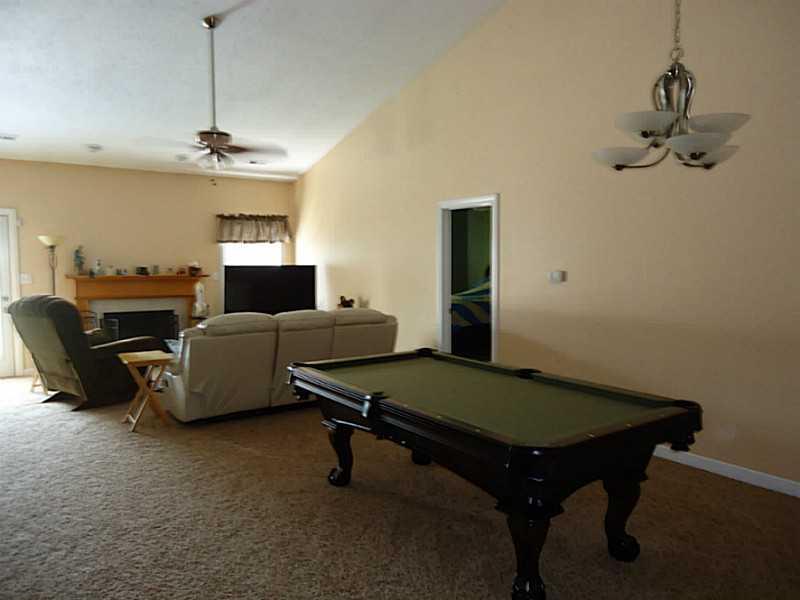 9761 Rhodes Lane Avon, IN 46123 - Photo 8 of 18