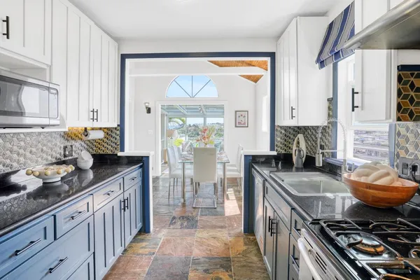 $1,198,000 | 446 Nevada Street, San Francisco, CA 94110