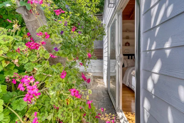 $1,198,000 | 446 Nevada Street, San Francisco, CA 94110