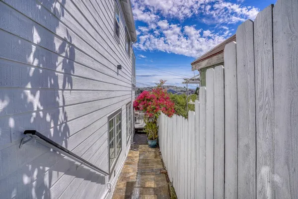 $1,198,000 | 446 Nevada Street, San Francisco, CA 94110