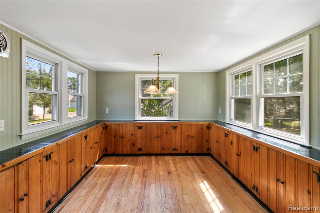 398 Sheldon Road Plymouth, MI 48170 - Photo 14 of 35